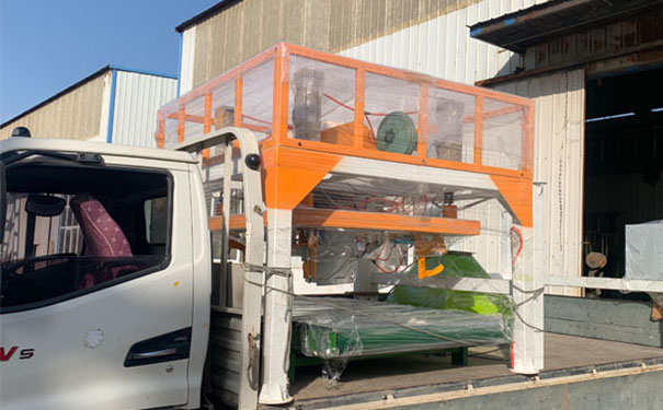 全自動肥料包裝秤 全自動肥料包裝秤